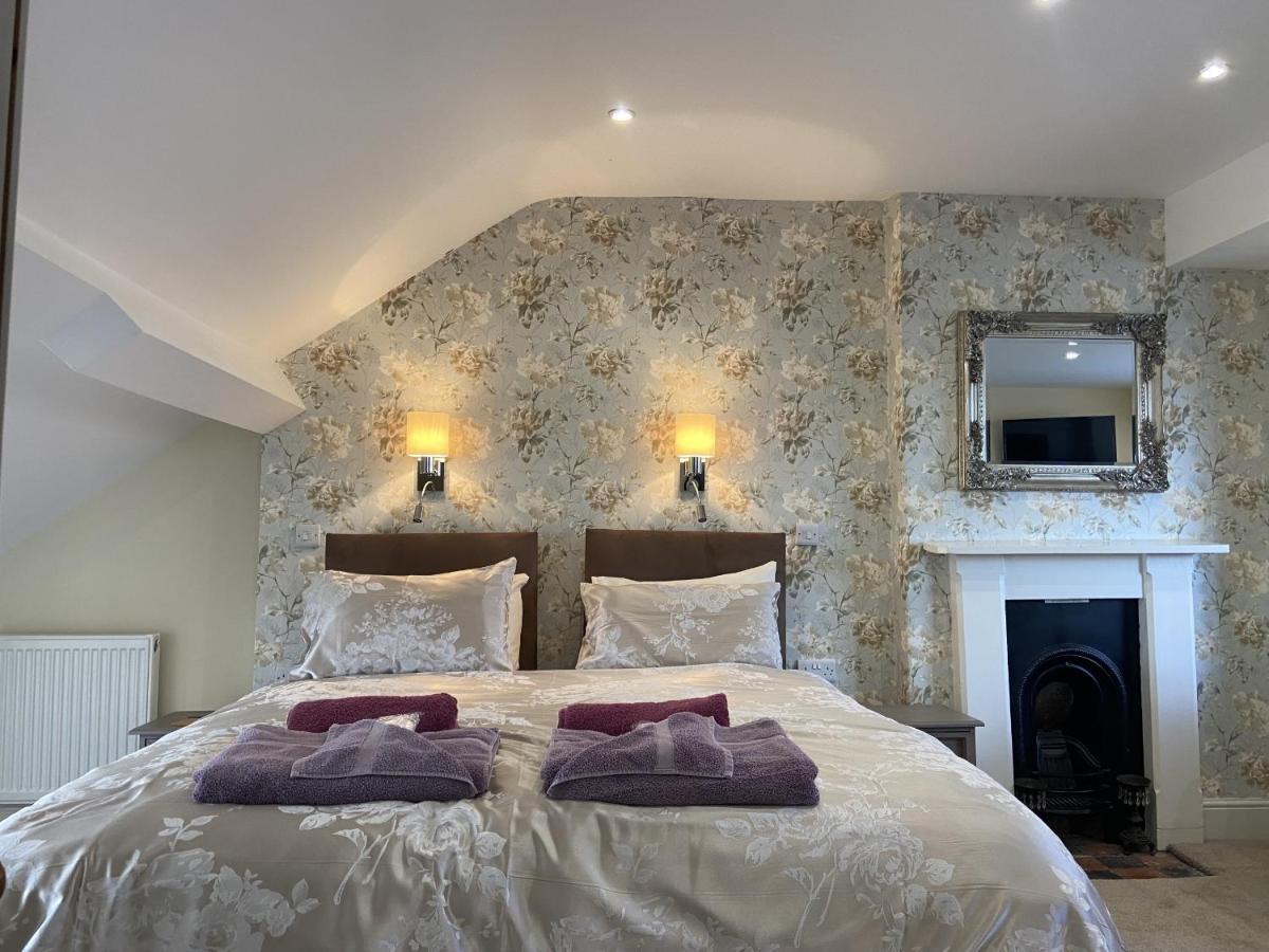The House Luxury Super Mare Holiday home *
